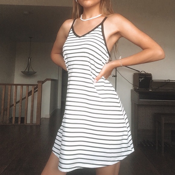 black and white striped dress - Picture 1 of 1